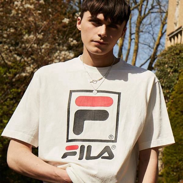 Fila Tričká Damske Biele - Stacked Logo S/S Vypredaj - Slovakia 38517-TOGM